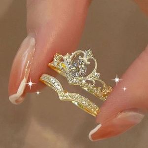 2pc set Glamorous Crown Gem Rings